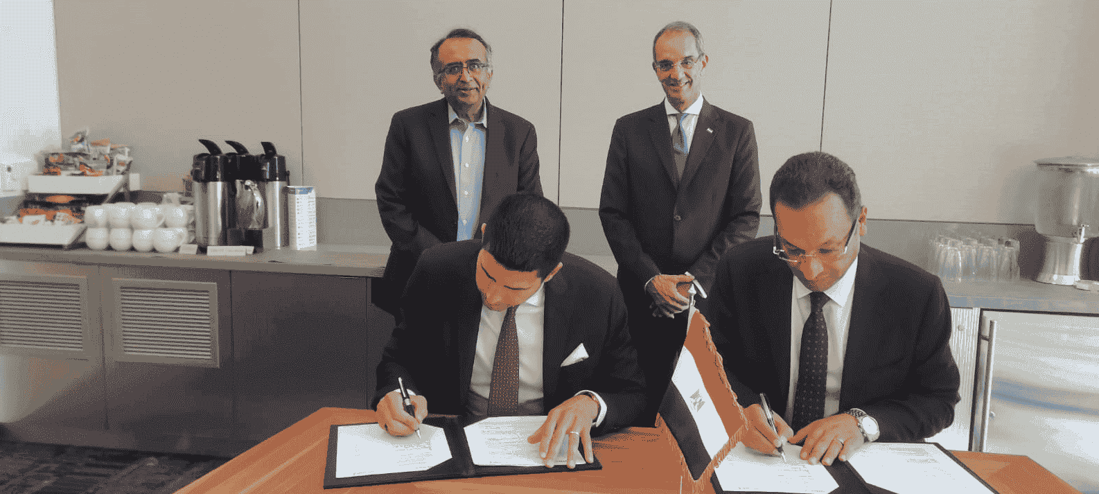 Egypt signs MoU with VMware to launch multi-cloud initiative

